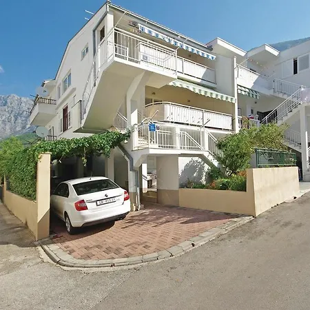 Biokovska Iv Apartment *