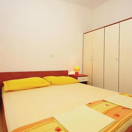 Biokovska Iv Apartment Makarska